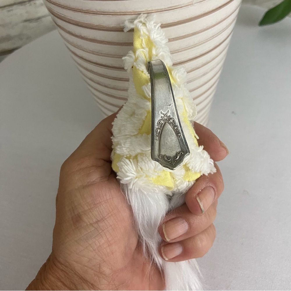 Vintage Yellow White Chenille Silver Plated Bent Spoon Gnome Ornament Faux Fur - Picture 9 of 10